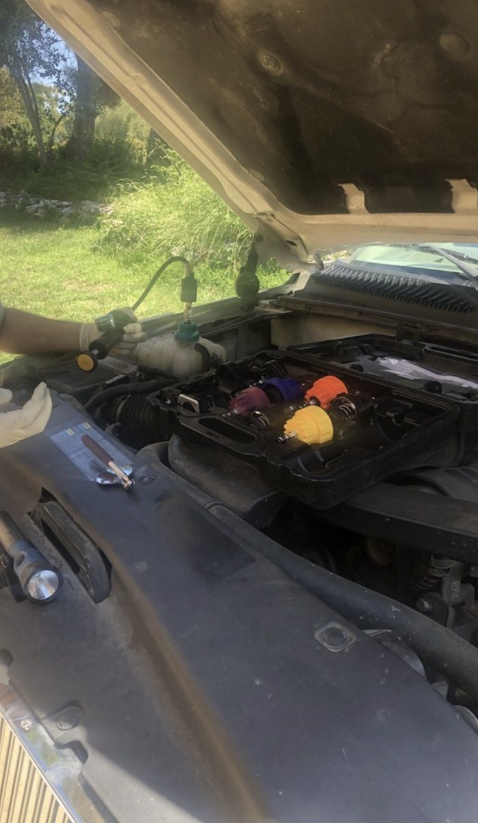 Cooling system pressure test at a Lake Charles driveway visit