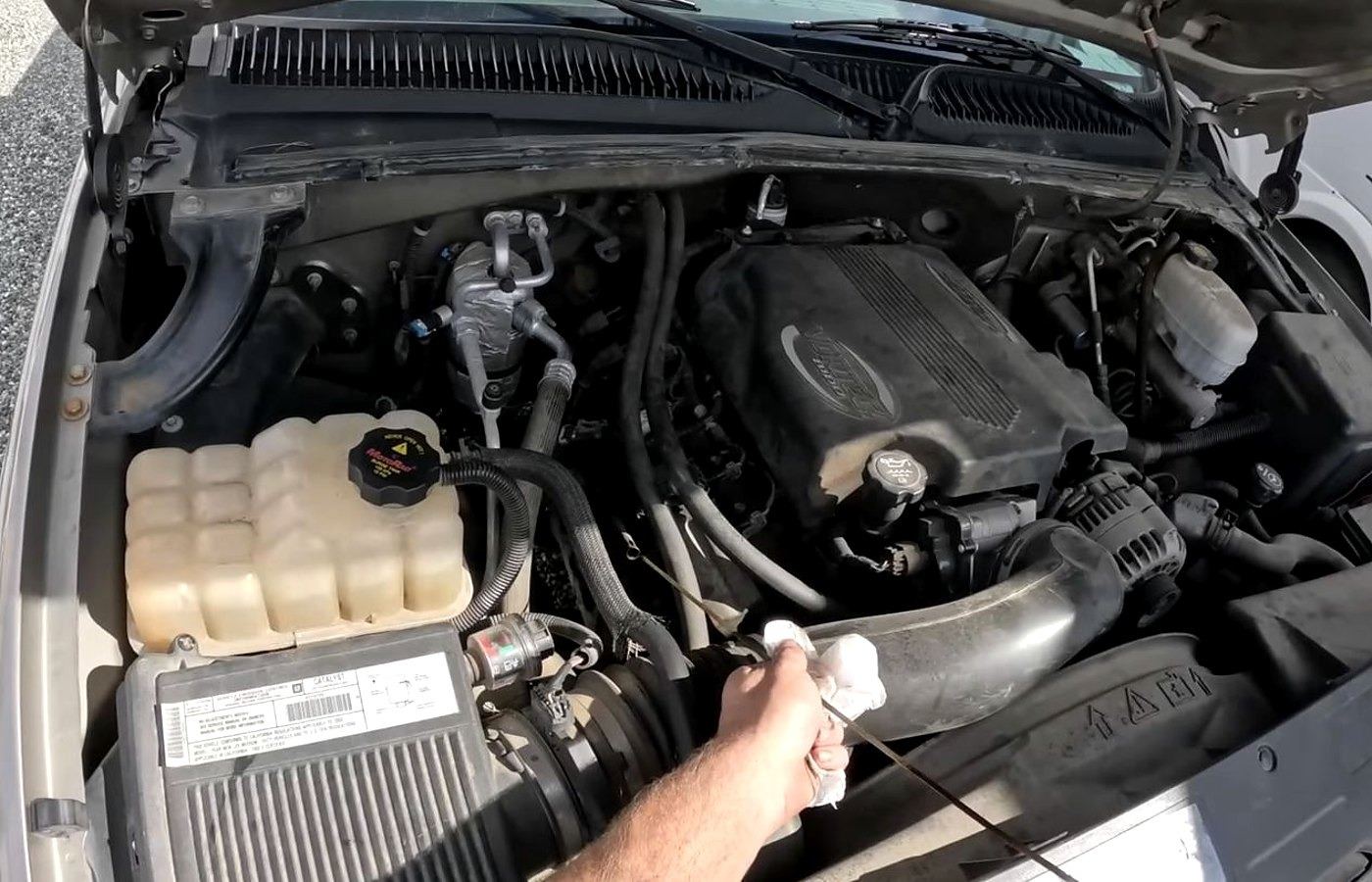 Fluids and basics checked during a Lake Charles maintenance stop